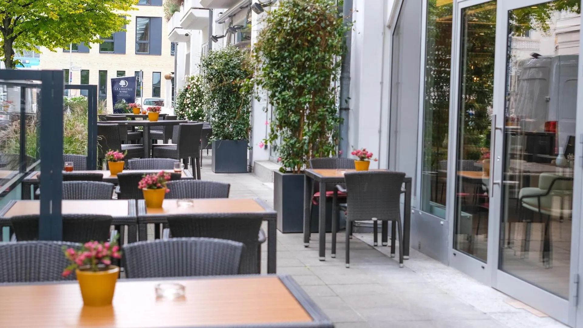 DoubleTree by Hilton Hannover Schweizerhof Hotel